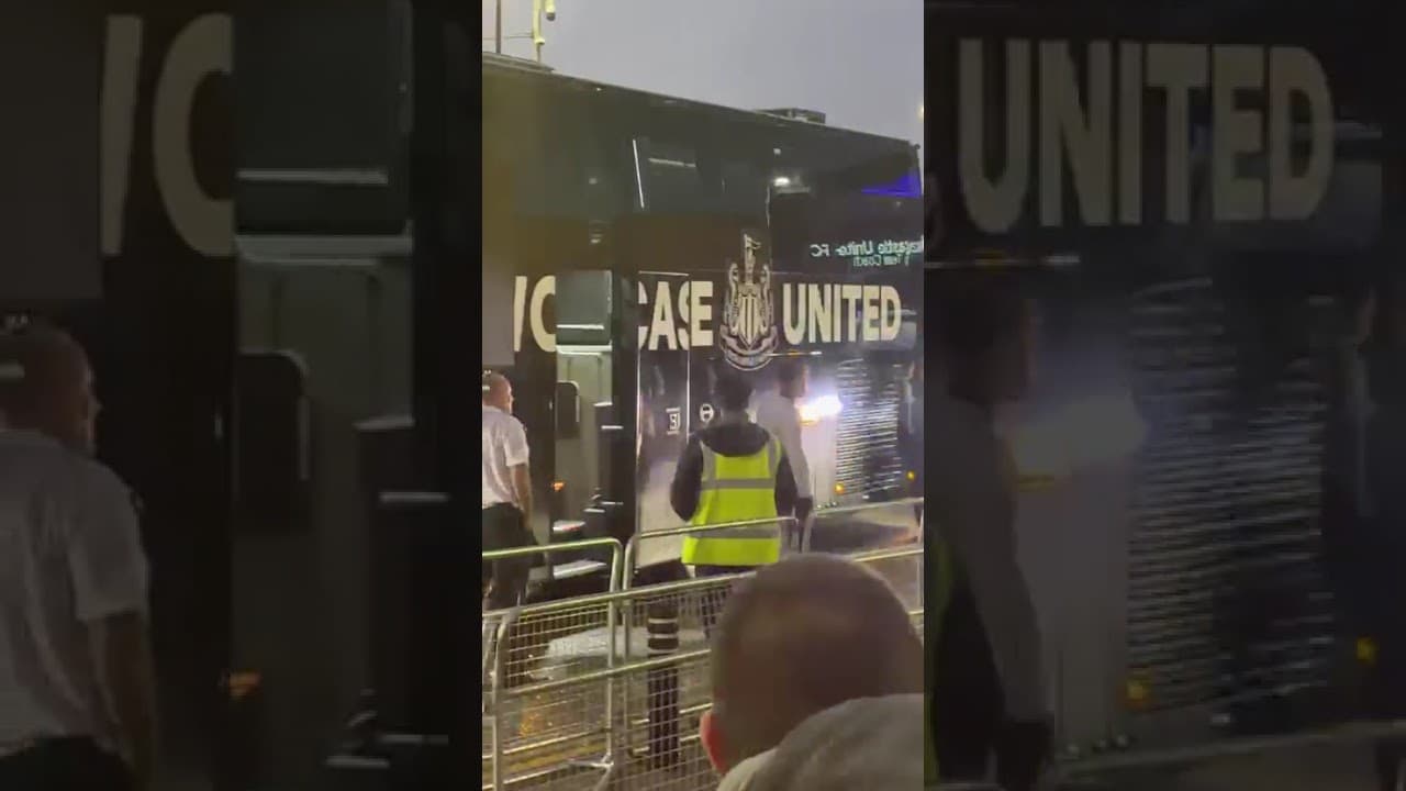 Newcastle Team Coach arrives at the CBS Arena #pusb #football #sbftv #premierleague #ccfc #nufc